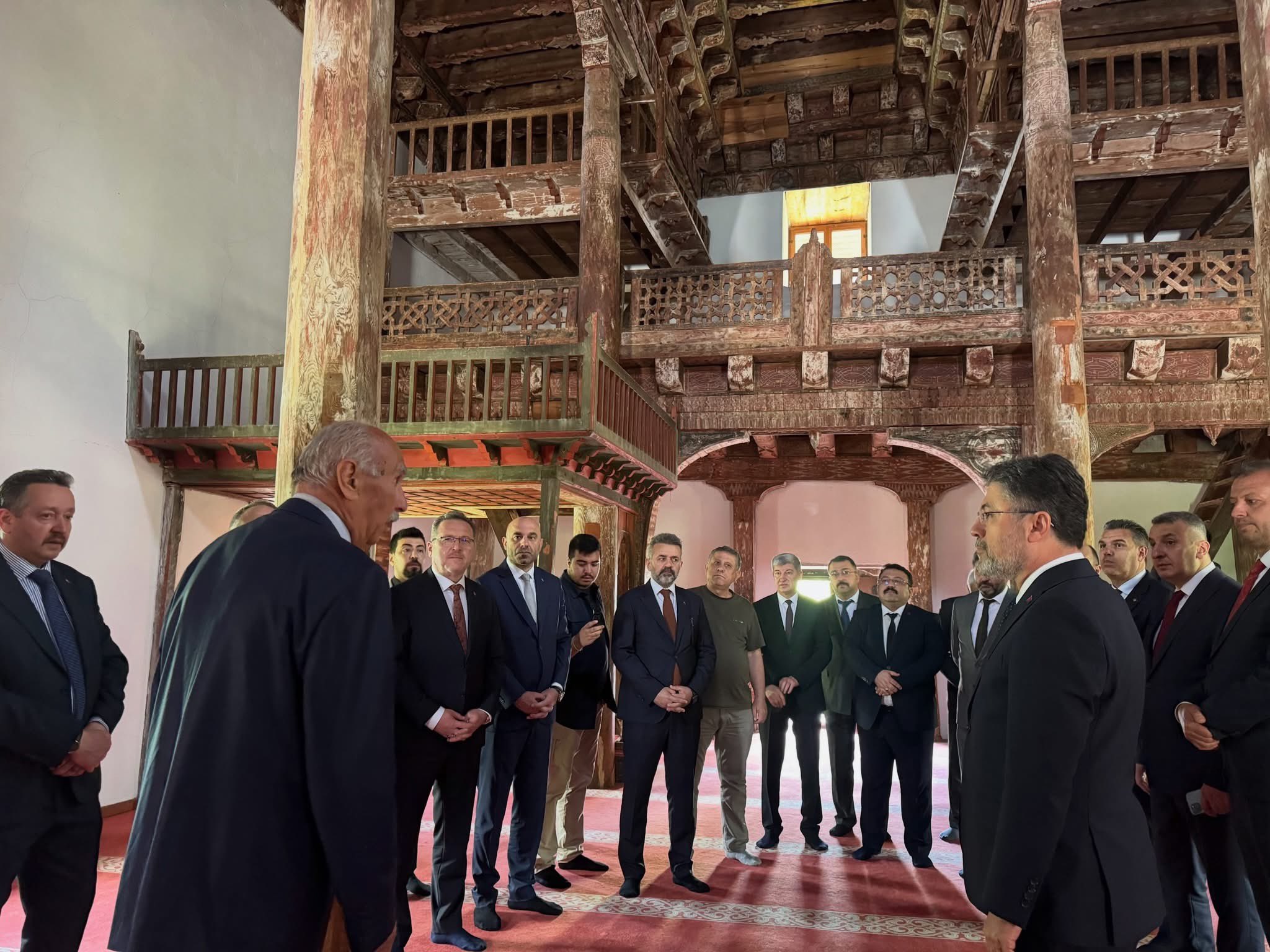 KASABA KÖYÜ | Mahmut Bey Camii